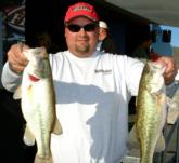 Though he also only caught these two keepers Thursday, Marcus Clouse of Henderson, Nev., held onto second place for the pros with an opening-round weight of 16 pounds, 2 ounces.