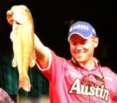 Dave Lefebre of Erie, Pa., caught 23 pounds, 3 ounces and beat another local favorite, Greg Pugh of Cullman, Ala., by more than 5 pounds.