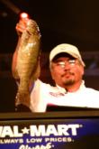 Pro Lloyd Pickett Jr. of Bartlett, Tenn., used a catch of 9 pounds, 14 ounces to finish in third place at the 2004 EverStart Championship.