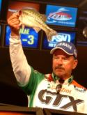 Fith-place Darrel Robertson of Jay, Okla., caught 9 pounds, 5 ounces Saturday and totaled 12-3 in the final round.