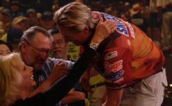 Brent Ehrler gets a joyful hug from his mom and dad after he won $500,000 as the 2006 FLW Tour champion.