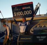 For winning the final FLW Series event, pro Sean Hoernke earned a check for $100,000.