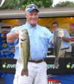 Terry Chapman nailed 13-plus pounds per day on a Chatterbait to win the FLW Series event on Lake Dardanelle.