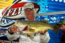 Sharon Balon of Clewiston, Fla., won the Snickers Big Bass award in the Co-angler Division thanks to this hefty 6-pound, 9-ounce largemouth.