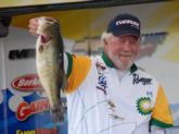 BP pro Guido Hibdon shows off the winning kicker largemouth that he caught in the last moments to win at Champlain.