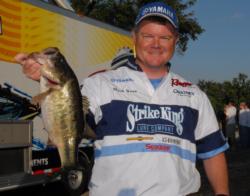 Pro Mark Rose of Marion, Ark., caught 16 pounds, 12 ounces to claim fifth with a three-day total of 45 pounds, 11 ounces.