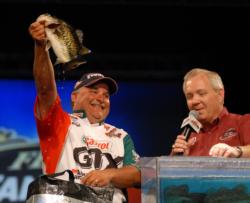 Carl Svebek pro rode his Gambler Sweebo worm (junebug) fished wacky style for four days in the waters of Toho to finish second with a two-day total of 18 pounds, 5 ounces worth $50,000.