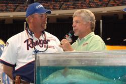 On the strength of a total catch of 30 pounds, 9 ounces, Gerald Rabroker of Belton, Texas, grabbed the overall lead in the Co-angler Division at the 2008 Redfish Open.