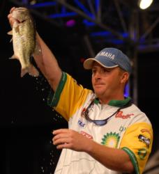 Scott Canterbury, an FLW Tour rookie from Odenville, Ala., finished in second place with a two-day total of 24-5.