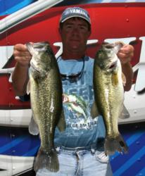 Robert Robinson of Mobile, Alabama held on to his third place spot on the pro side.