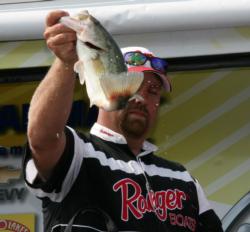 Fishing a spinnerbait, crankbait and dropshot, Terry Rose moved up three notches to finish fifth.
