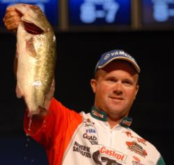 Castrol pro David Dudley of Lynchburg, Va., trails in second with 14-9.