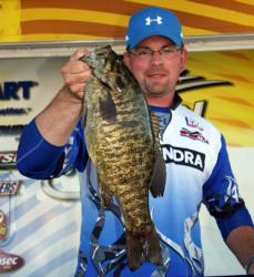 Thomas Strange Jr. placed an ounce behind third and an ounce ahead of fifth in the Pro Division.