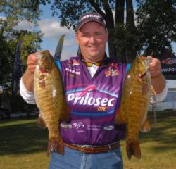 Prilosec pro Koby Kreiger of Okeechobee, Fla., is targeting smallmouths; his five bass limit puts him in fourth place after day one with 20 pounds, 5 ounces.