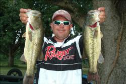Using a catch of 14 pounds, 13 ounces, Jason Reyes of Humble, Texas, secured second place overall in the pro division at the Red River event.