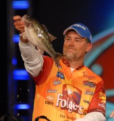 Folgers pro Scott Suggs just missed a win by 10 ounces