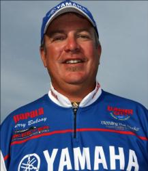 He favors jerkbaits, but Connecticutt pro Terry Baksay fared better today by switching to soft plastics.