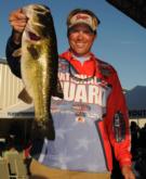 National Guard pro Scott Martin moved into the second place position with a 17-14 limit today which gave him a two-day total of 39-2.