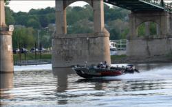 At the morning launch, Wisconsin pro Tom Keenan was the only one who ran to the west of the Highway 89 Bridge.