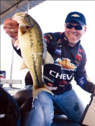 Chevy bass pro Dave Lefebre understands the value of a good wakebait. Wakebaits work best around shallow vegetation, but they can be effective in open water under the right circumstances.