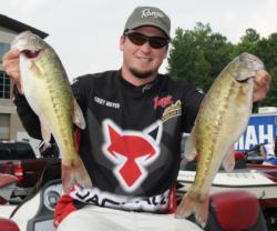 Cody Meyer brought some of his western spot-catching know how to Lanier to catch 14-3 for fourth place on day one.