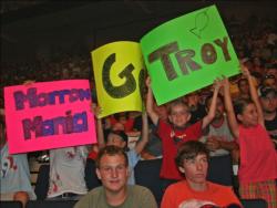 Fans of Troy Morrow let their favorite angler know they're pulling for him.