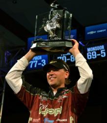 Clifford Pirch holds up his trophy for winning the fourth FLW Tour qualifier of 2011 on Lake Chickamauga.