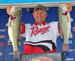 A last-minute decision to stay on Pickwick Lake paid off for third place pro Curtis McGuire.