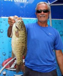 Co-angler Robert Derr earned Big Bass honors with his 5-7.