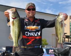 Chevy pro Luke Clausen stormed to second after catching a 16-pound, 3-ounce stringer Saturday.