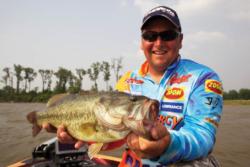Finding the one lure schooling bass want can be frustrating, but the rewards are worth the effort. Here FLW pro Ramie Colson Jr. is rewarded.