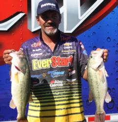 Ron Shuffield shuffled up the leaderboard today, moving to fifth with a two-day catch of 35-9.