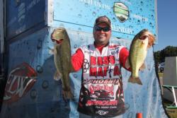 Louisiana pro  Greg Hackney targeted suspending bass on Wheeler Lake.