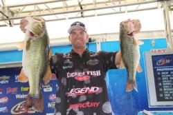 After sacking up the heaviest limit of the first two days, Todd Castledine gained 22 spots to take second place.