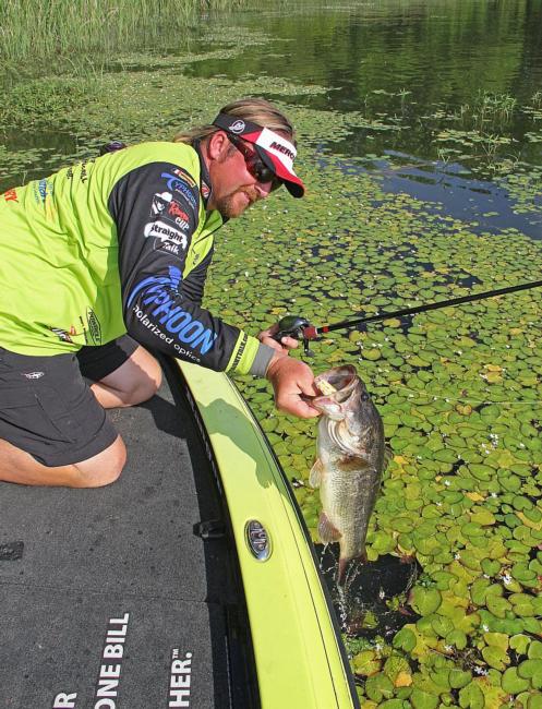 During the fall season, frogs do a good job of imitating the action of schooling shad. Just ask FLW Tour pro J.T. Kenney.