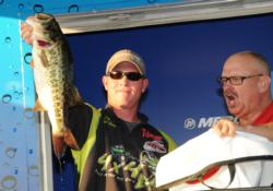 Brandon McMillan of Clewiston, Fla., ended the week in third place with a three-day total of 56 pounds, 3 ounces worth $10,000.