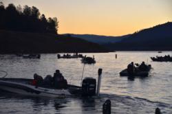 EverStart anglers carefully maneuver their boats before the start of Lake Oroville competition.