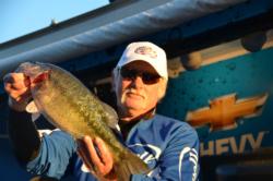Glen Lockhart of Biggs, Calif., used a 13-pound catch to propel him all the way into the runner-up position heading into Friday's competition