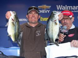 Day-one leader Dustin Grice stuck with an Alabama rig and finished second.