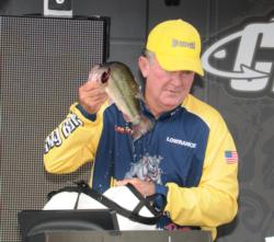 Co-angler Lee Frye of Brooksville, Fla., finished third with a three-day total of 43 pounds, 4 ounces.