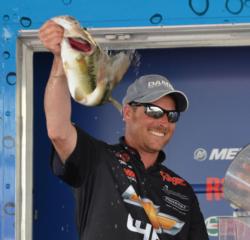 Bryan Thrift rallied from seventh to second Sunday after catching a 16-pound, 14-ounce limit. 