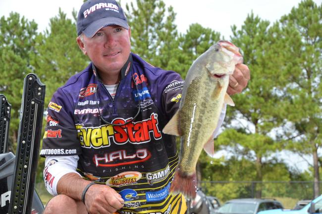EverStart pro Randall Tharp of Port Saint Joe, Fla., maintained the overall lead at the 2013 Forrest Wood Cup for the second day in a row after posting a total catch weighing 29 pounds, 11 ounces.