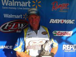Co-angler Joe Wikoff of Phenix City, Ala., won the March 1 Bama Division event on Lake Eufaula with a limit weighing 17 pounds, 13 ounces. He walked away with over $2,000 in tournament winnings.