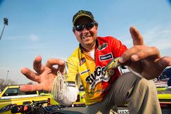 Florida pro John Cox made the top 10 with an XCalibur lipless crankbait and a Rattle Head Baits spinnerbait.