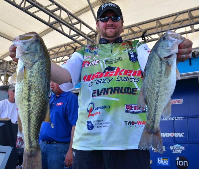 Matt Arey sits in third with 27-6 worth of Beaver Lake bass over two days.