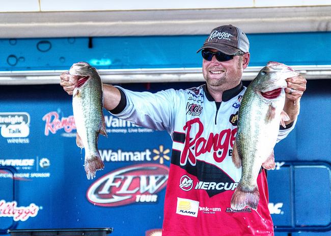 Rookie of the Year Jason Lambert capped off his season with two amazing tournament finishes on TVA lakes. 