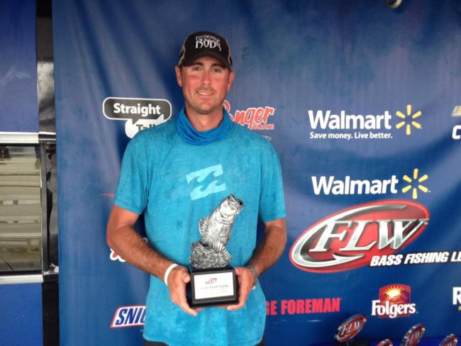 Co-angler Cory Gibbs of Inverness, Fla., won the Sept. 20-21 Gator Division Super Tournament on Lake Okeechobee with a two-day total weight of 33 pounds, 15 ounces. Gibbs took home over $3,600 in winnings for his efforts.