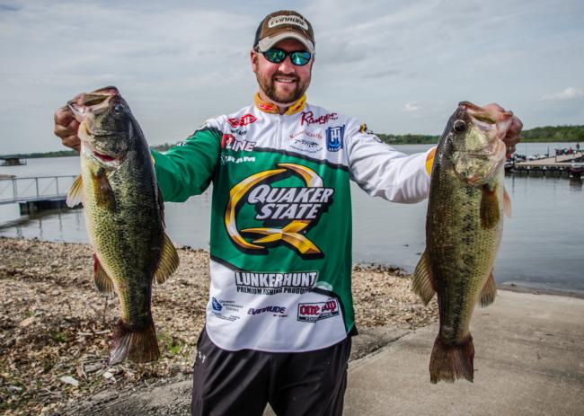 Quaker State pro Matt Arey is no surprise in this sight-fishing tournament. He holds the fourth place position with a total catch of 40 pounds, 6 ounces.
