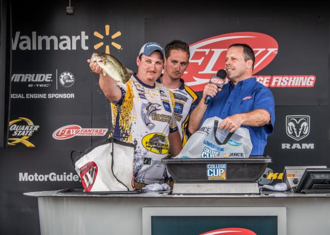 Murray State's Justin Graben and Dan Schult bring 10-14 to the scale on the final day of the FLW College Fishing National Championship and finish ninth.