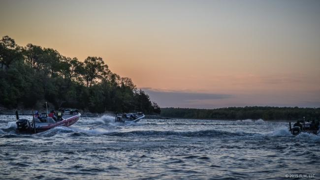 And they're off to find the first honey hole on day one of the FLW Tour on Beaver Lake.